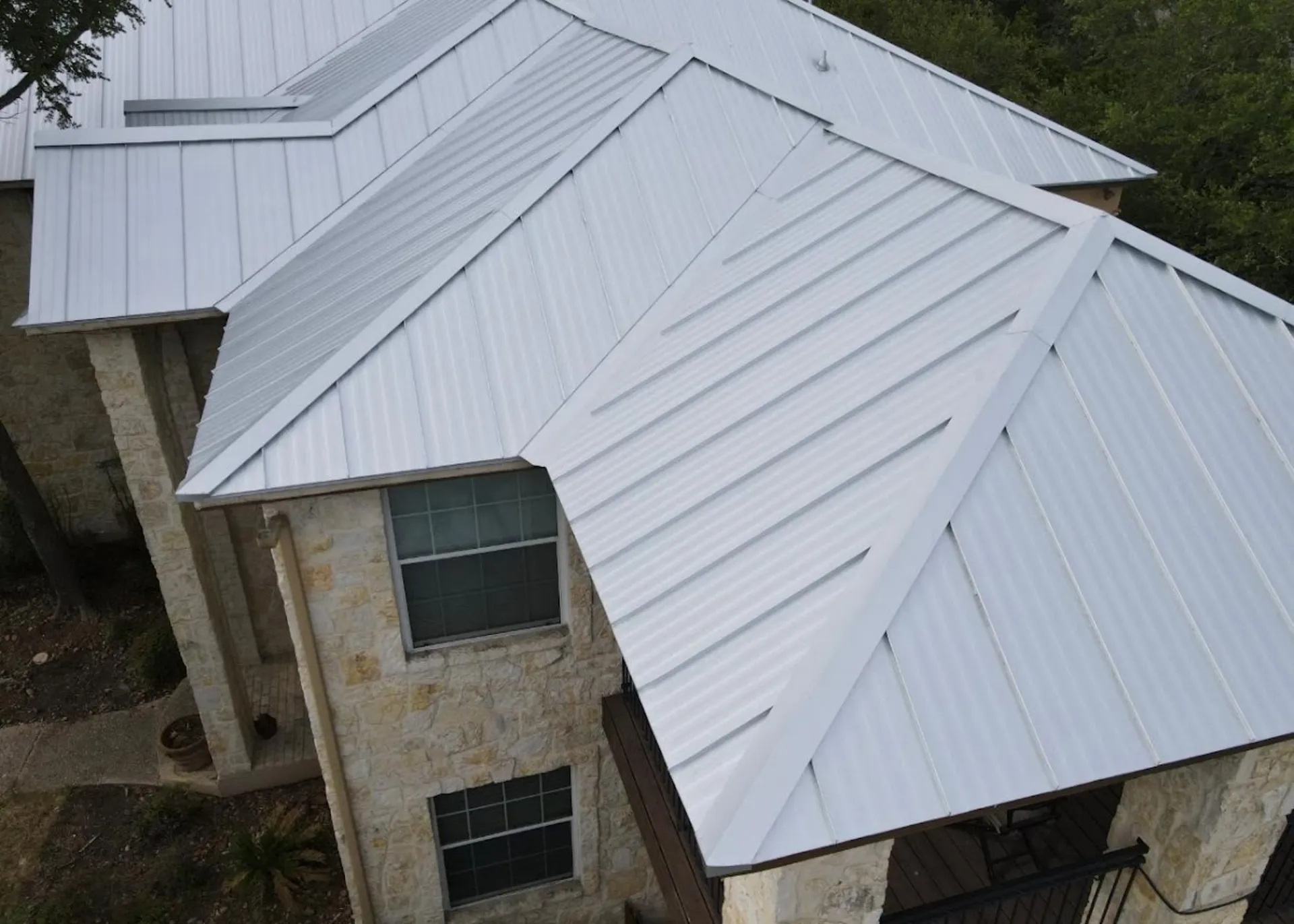 Metal Roofing services in Kendallville, IN